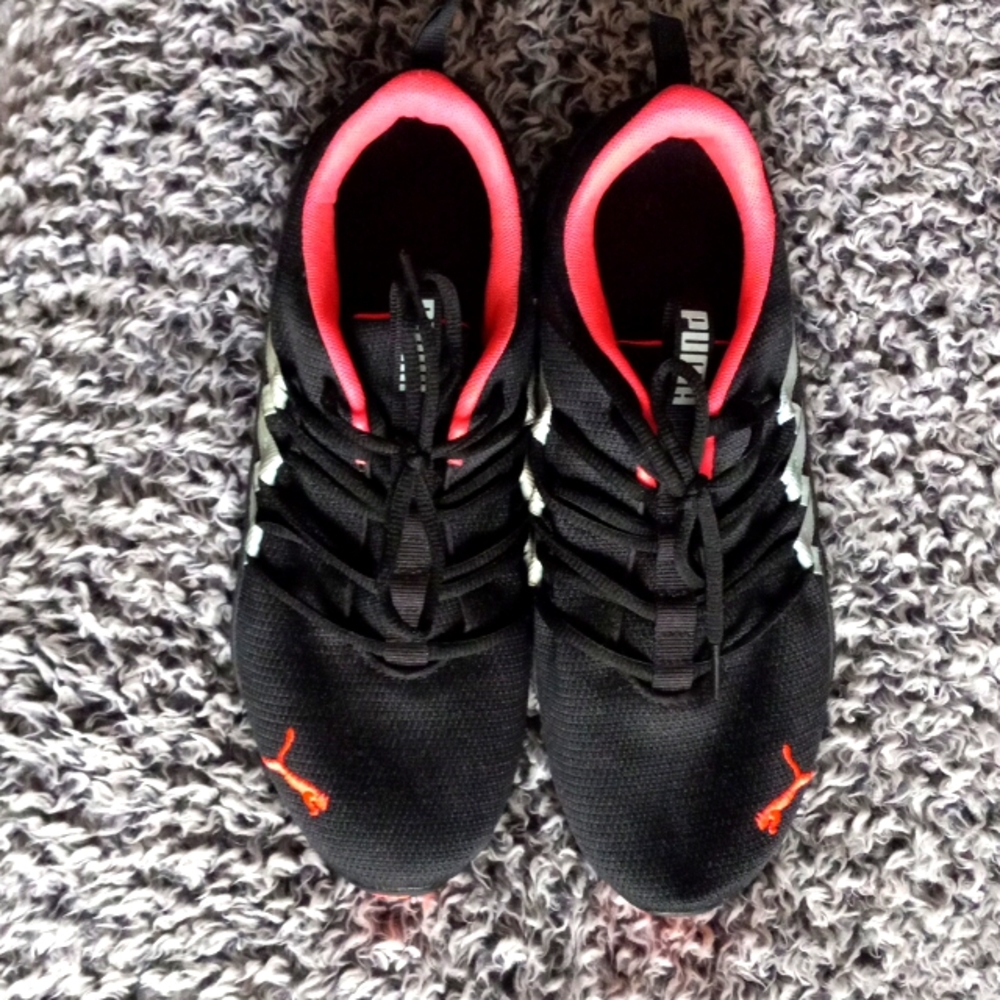 Puma Riaze Prowl Running shoes size 11